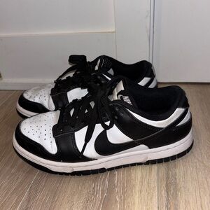 Nike Panda Dunks